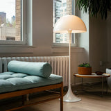 Panthella gulvlampe af Verner Panton