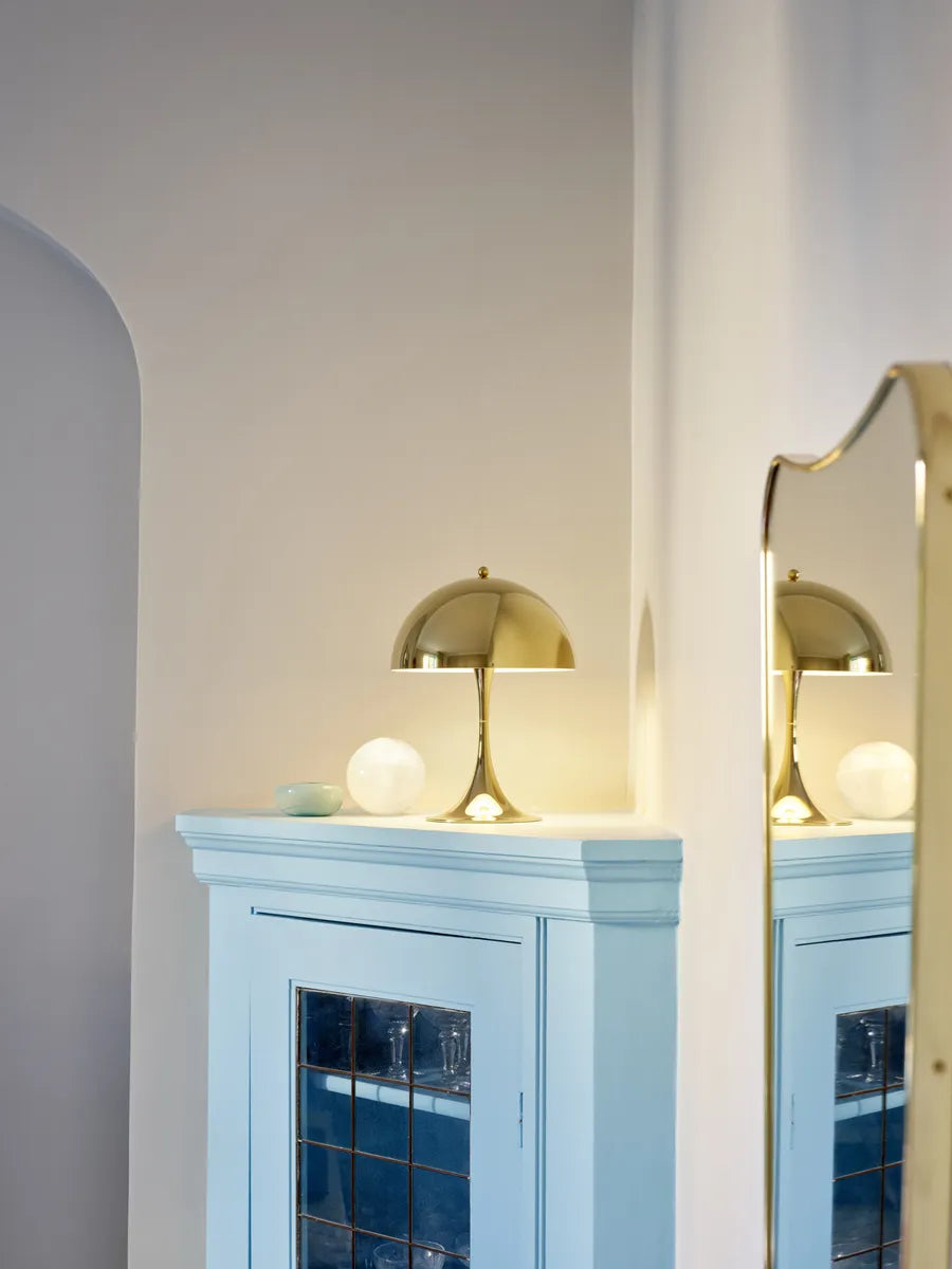 Panthella 250 bordlampe, messing af Verner Panton