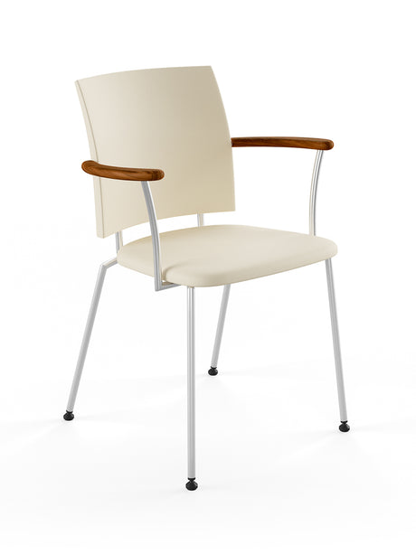 Panther armstol, creme læder fra Naver Collection - Rustfrit stål / Valnød olie - Jacobsen Plus
