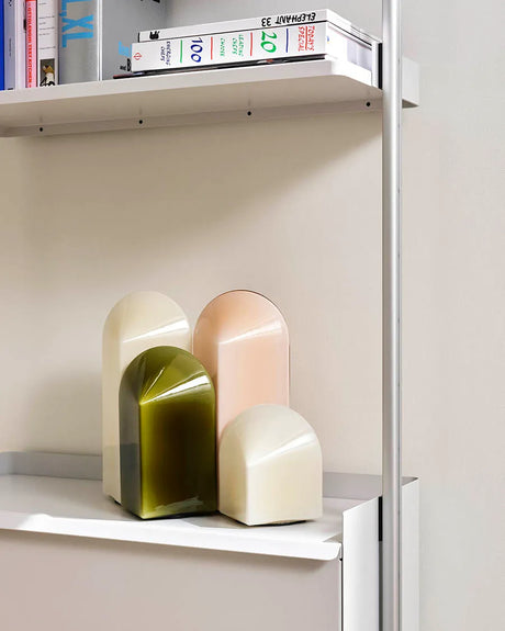 Parade table lamp 240 fra Hay - Shell White - Jacobsen Plus