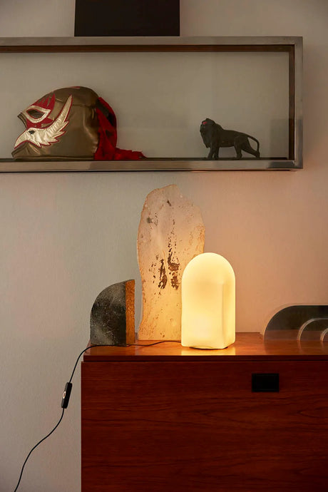 Parade table lamp 240 fra Hay - Shell White - Jacobsen Plus