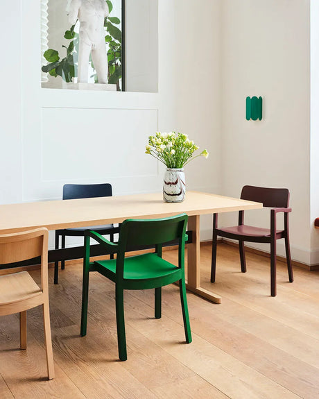 Pastis Armchair fra Hay - Vandbaseret lakeret eg - Jacobsen Plus