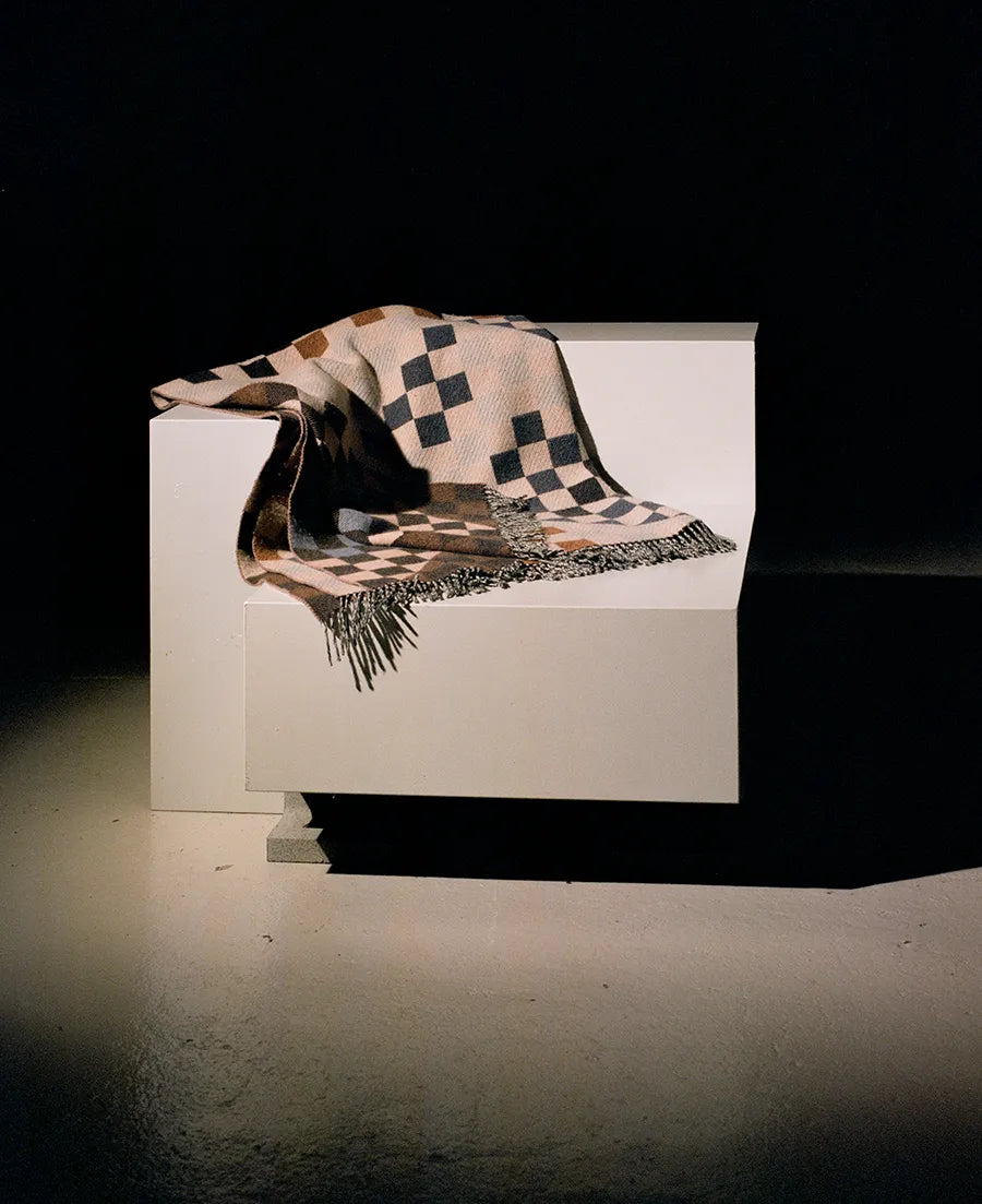 Patch Plaid, saffron/blue/white fra raawii