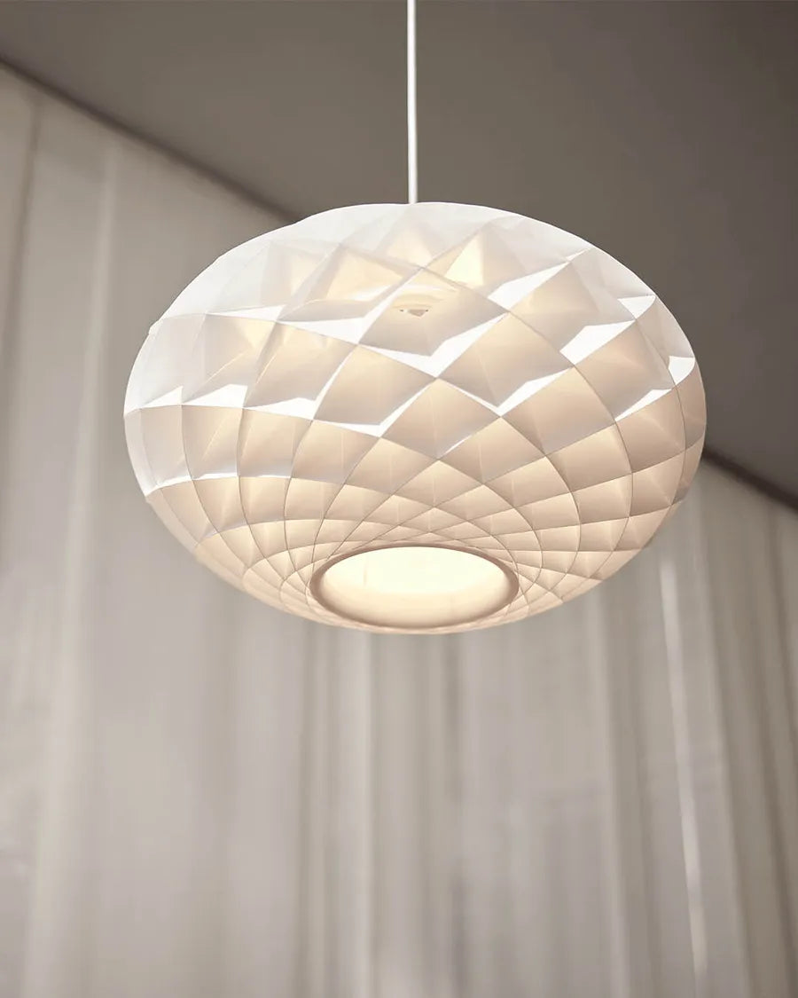 Patera Oval pendel fra Louis Poulsen