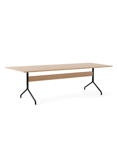 Pavilion Bord AV24 fra &Tradition - Lakeret eg - Sort stel - Jacobsen Plus
