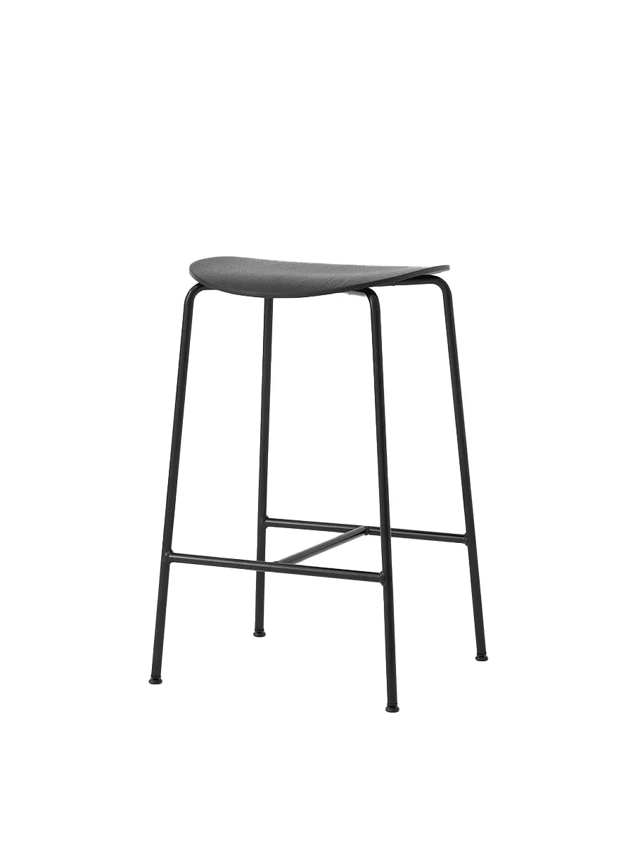 Pavilion Counter Stool AV37 fra &Tradition