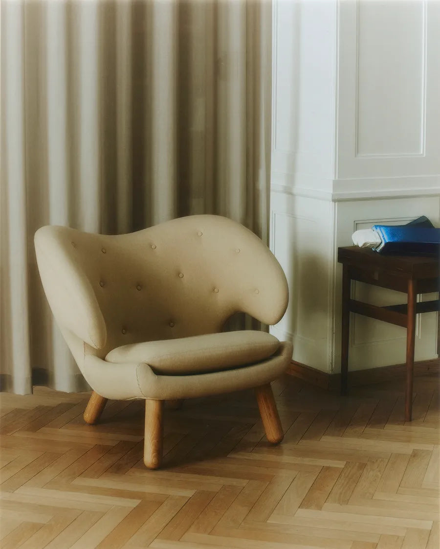 Pelikan Stol m. Knapper af Finn Juhl