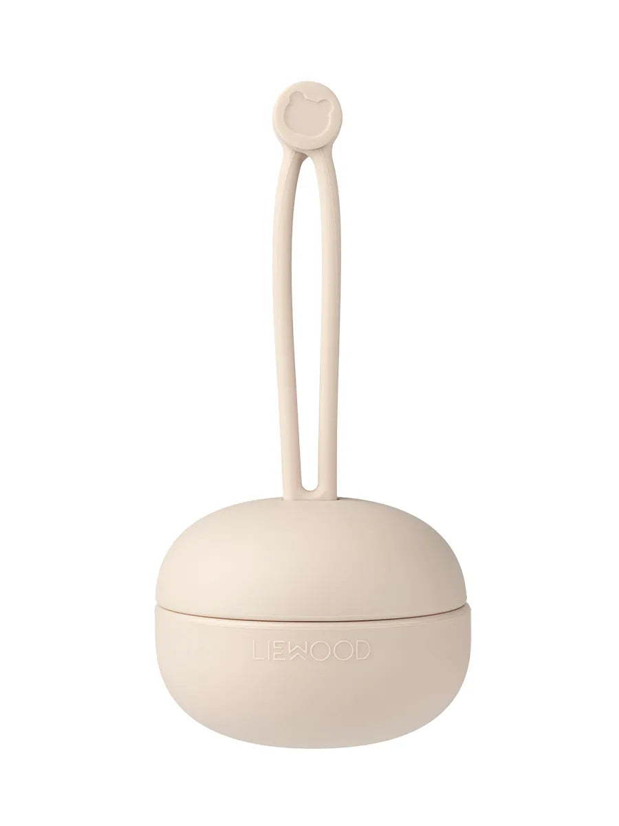 Philip Sutteetui, Sandy fra Liewood