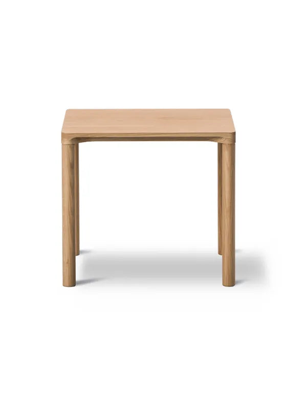 Piloti Bord fra Fredericia Furniture - 39 x 31 cm / Eg lak - Jacobsen Plus