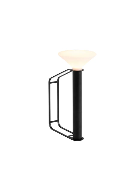 Piton Portable Lamp fra Muuto - Black - Jacobsen Plus