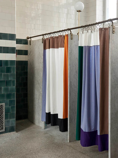 Pivot Shower Curtain fra Hay - Blue - Jacobsen Plus