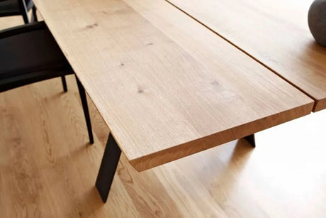 Plank Spisebord fra Naver Collection - 180 x 100 cm (GM 3200-18) / Eg / Sæbebehandlet - Jacobsen Plus