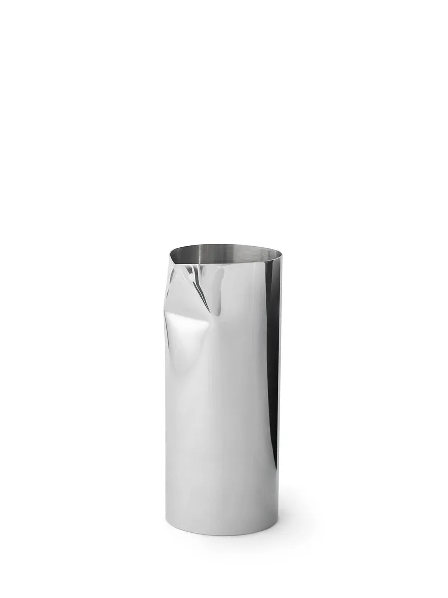 Pleat Pitcher fra New Works - 1 - Jacobsen Plus
