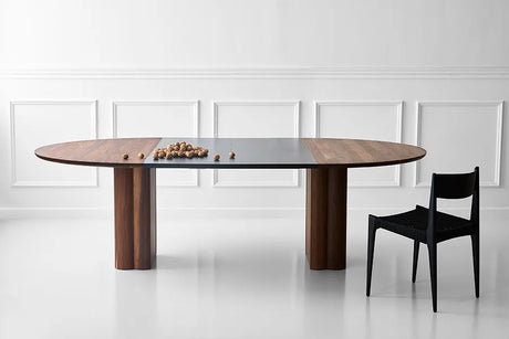 Plush Table Round fra DK3 - Olieret eg / Ø 140 cm - Jacobsen Plus
