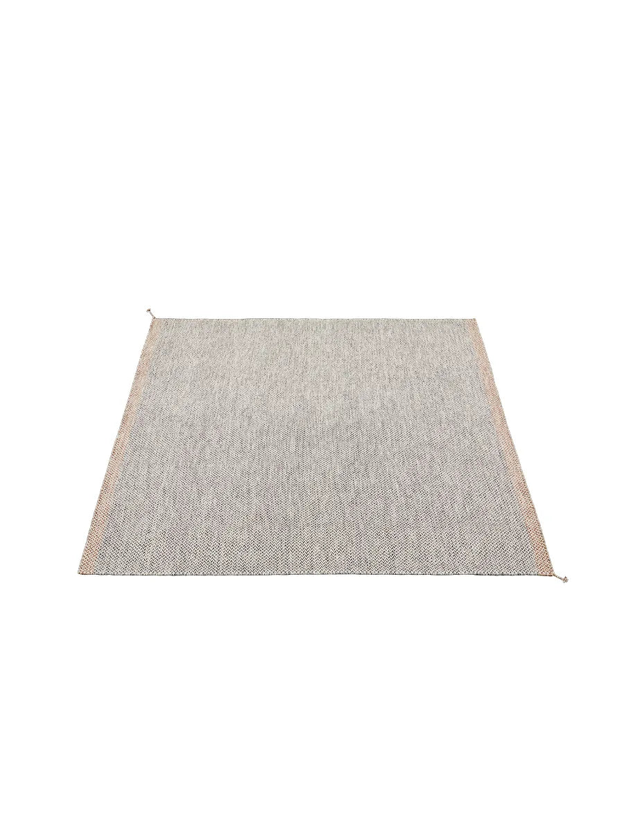 PLY Rug fra Muuto - Black-white / 240 x 240 cm - Jacobsen Plus