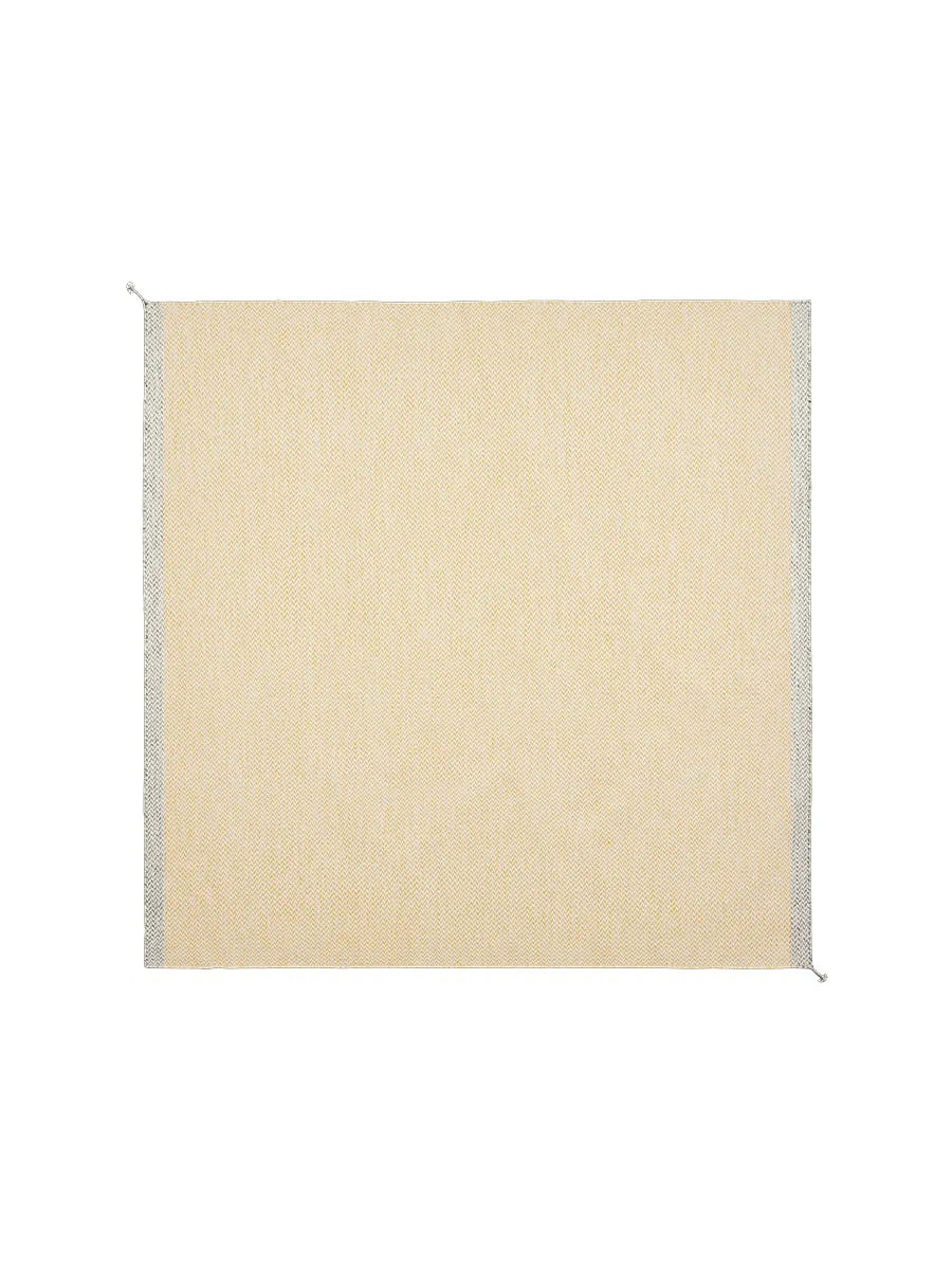 PLY Rug fra Muuto - 35 - Jacobsen Plus