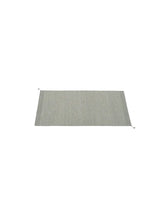 PLY Rug fra Muuto - Grey / 140 x 85 cm - Jacobsen Plus