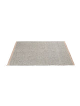PLY Rug fra Muuto - Black-white / 360 x 270 cm - Jacobsen Plus