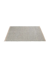 PLY Rug fra Muuto - Black-white / 200 x 300 cm - Jacobsen Plus