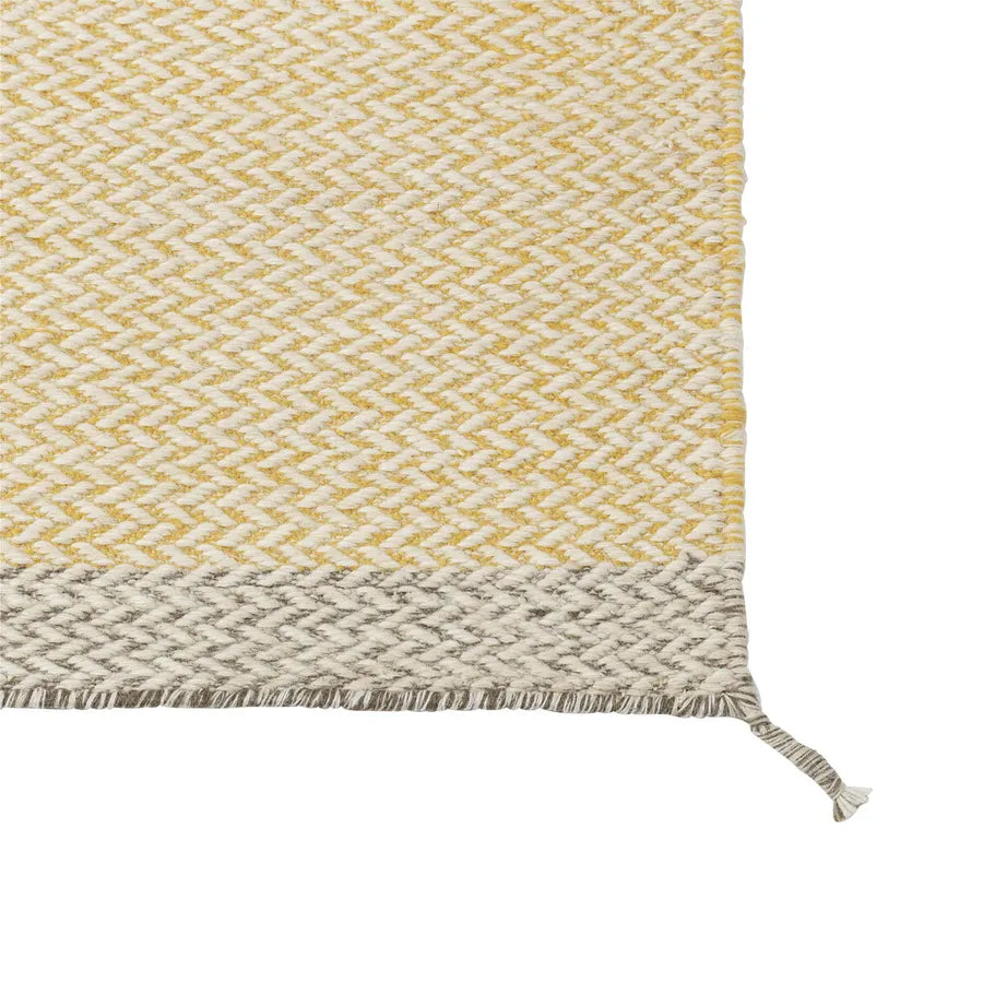 PLY Rug fra Muuto - 10 - Jacobsen Plus