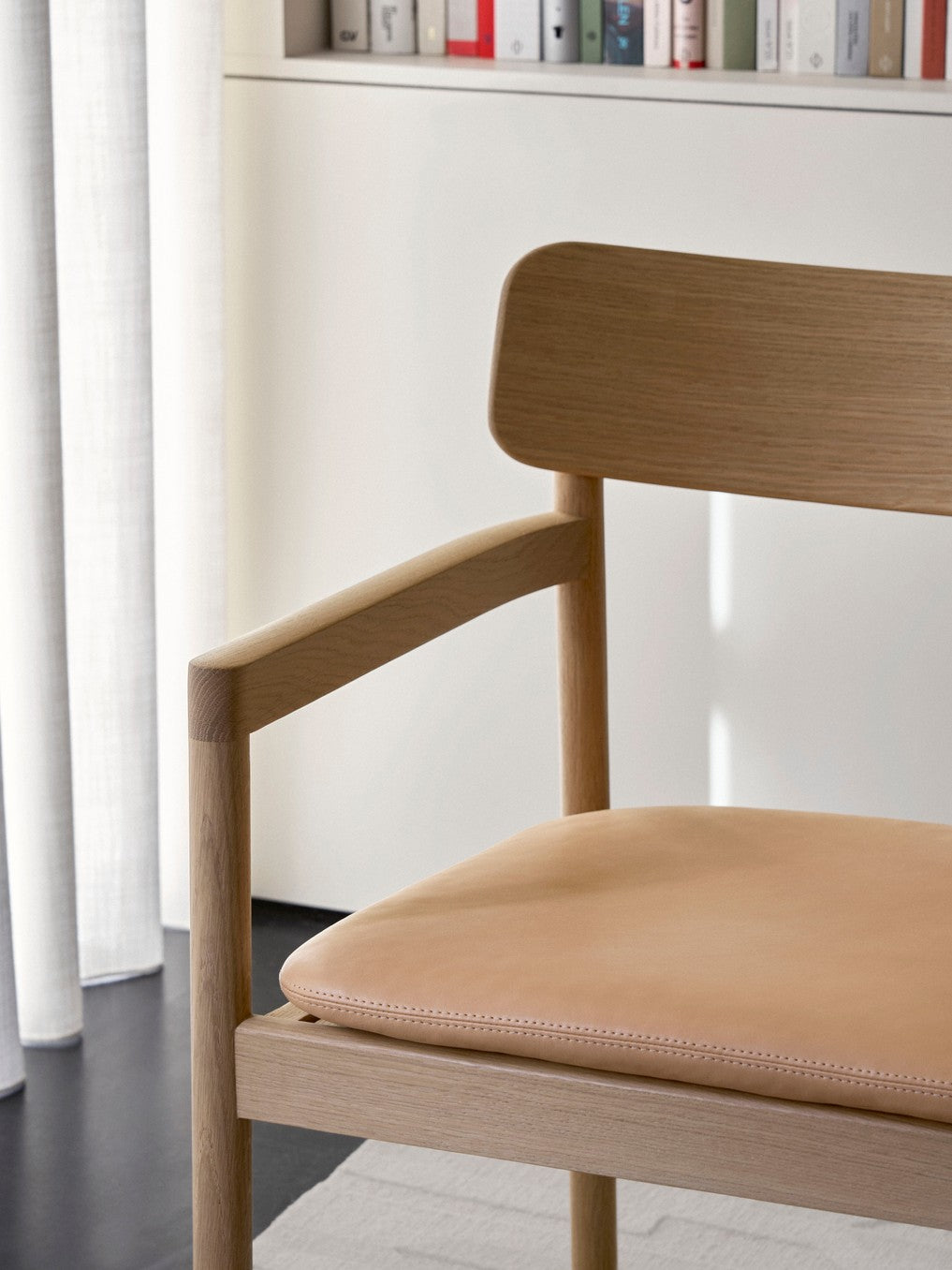 Fredericia Furniture CM3546 Post loungestol af Cecilie Manz - 7 - Jacobsen Plus