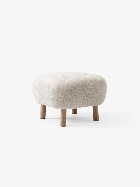 Little Petra Pouf fra &Tradition - Sheepskin Moonlight / Eg - Jacobsen Plus