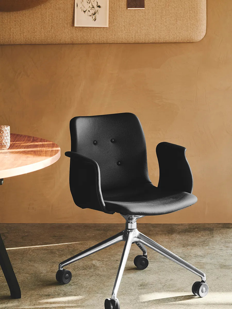 Primum Chair 4 Star Fixed m. Hjul fra Bent Hansen - 2 - Jacobsen Plus