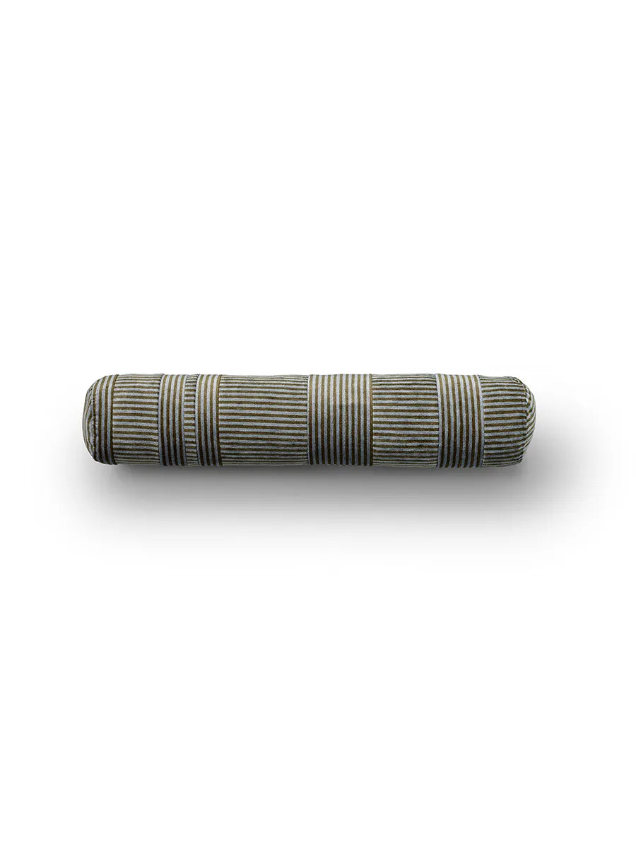 Crest Pyjamas Pillow, Ø15x74 fra Eilersen - P03 - Jacobsen Plus