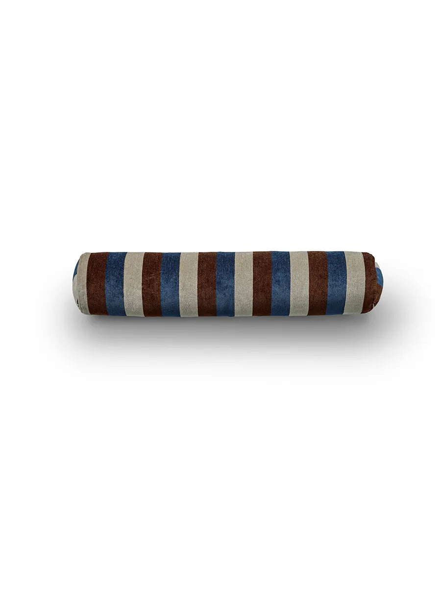 Ember Pyjamas Pillow, Ø15x74 fra Eilersen - L03 - Jacobsen Plus
