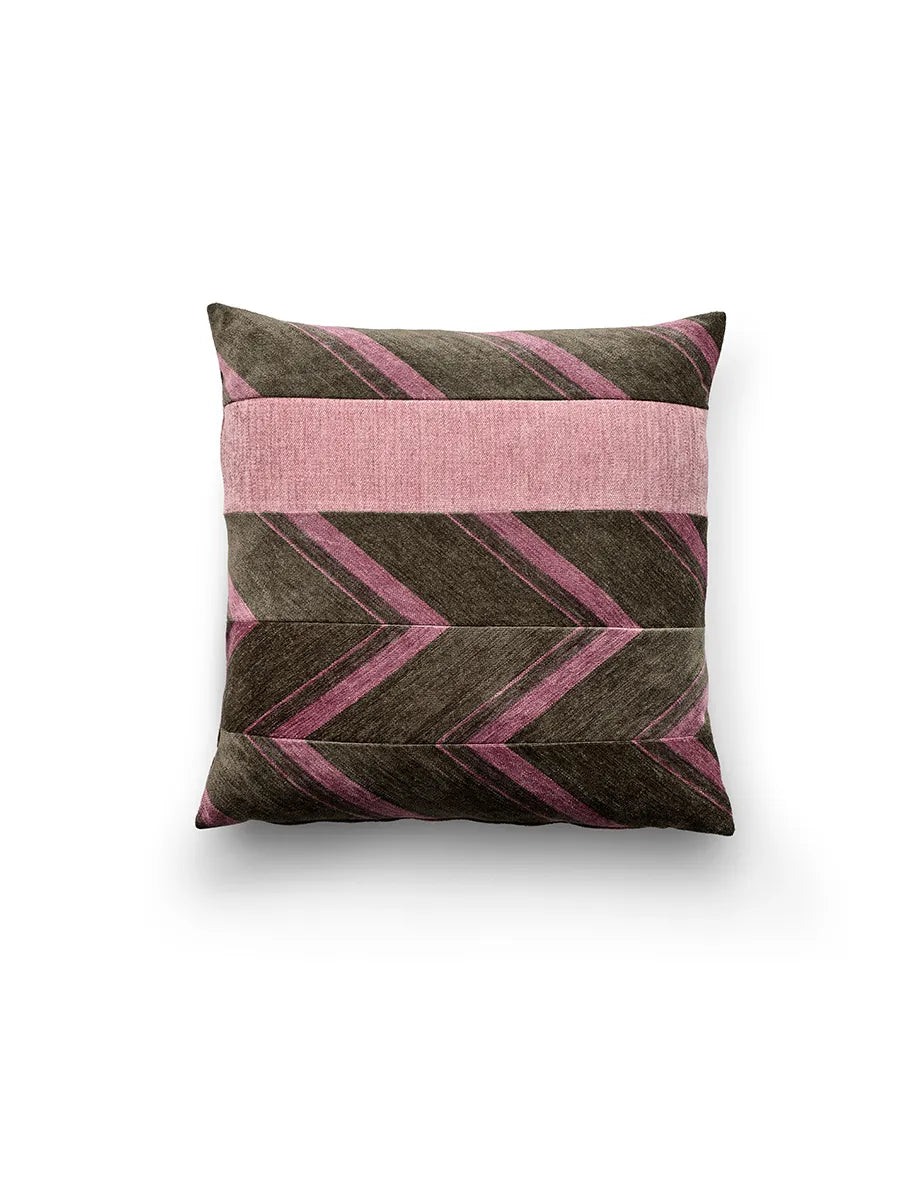 Quill Pyjamas Pillow, 50x50 fra Eilersen - R04 - Jacobsen Plus