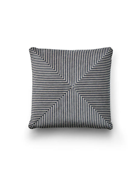 Tent Pyjamas Pillow, 50x50 fra Eilersen - P01 - Jacobsen Plus