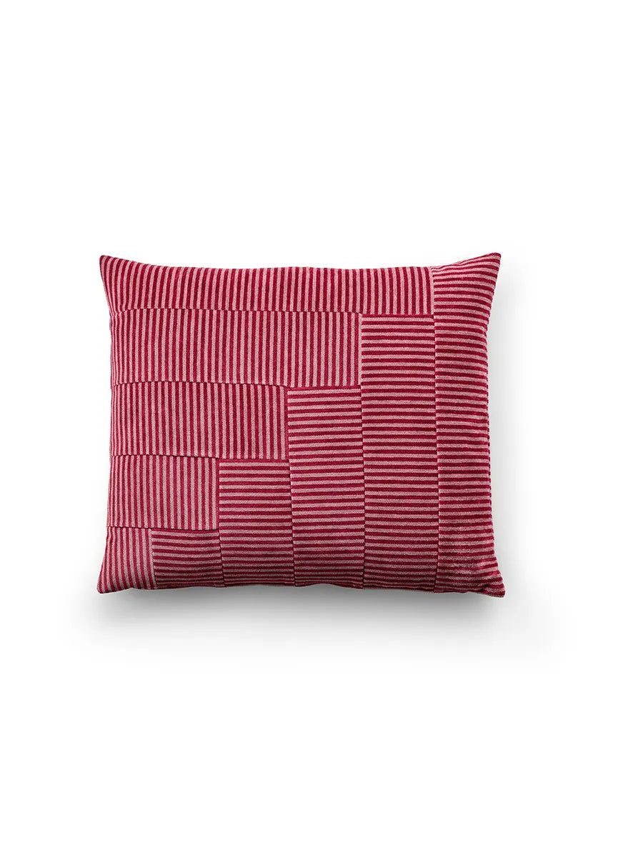 Zephyr Pyjamas Pillow, 50x60 fra Eilersen - 6 - Jacobsen Plus