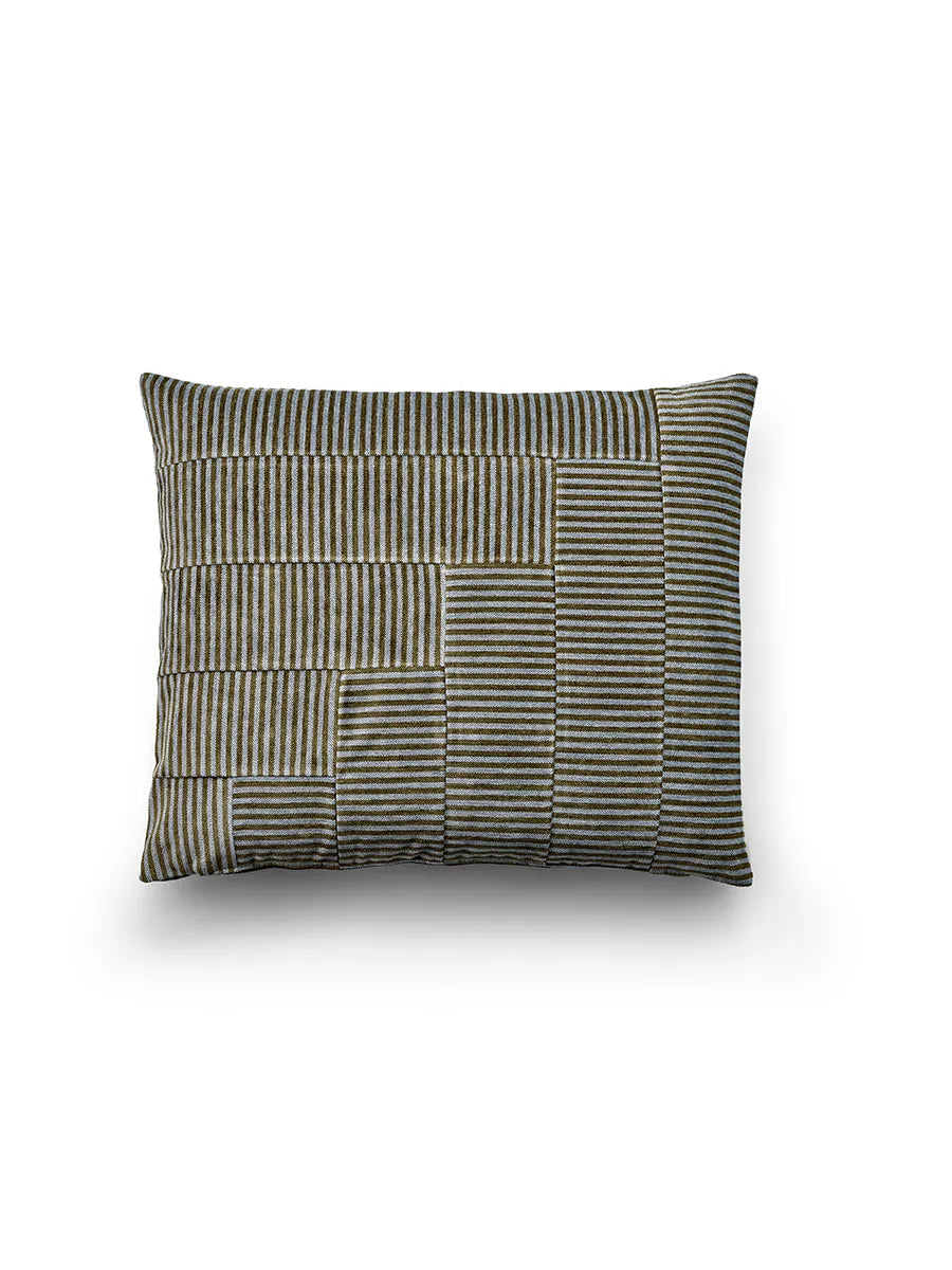 Zephyr Pyjamas Pillow, 50x60 fra Eilersen - 5 - Jacobsen Plus