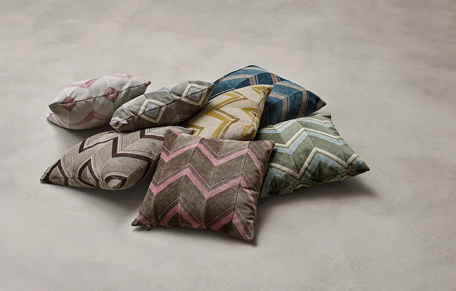 Blaze Pyjamas Pillow, 50x50 fra Eilersen - 3 - Jacobsen Plus
