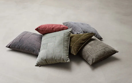 Tent Pyjamas Pillow, 50x50 fra Eilersen - P01 - Jacobsen Plus