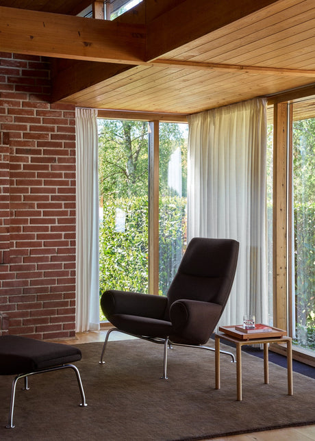 Queen Chair inkl. skammel i Vidar 386 med keder i Max 96 læder af Hans J. Wegner - 2 - Jacobsen Plus