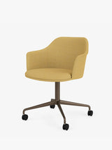 Rely HW51 Stol fra &Tradition - Hallingdal 407 / Bronzed aluminium - Jacobsen Plus
