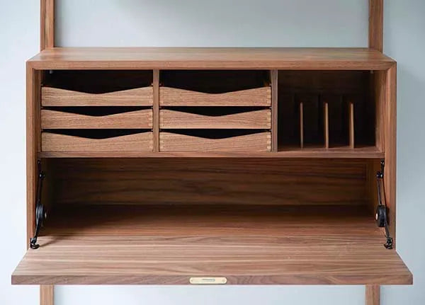 Royal System Skrivebord inkl. Sekretærindsats fra DK3