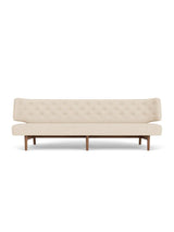 Radiohus Sofa P3 fra Audo Copenhagen - Valnød - Hallingdal 65 200 - Jacobsen Plus