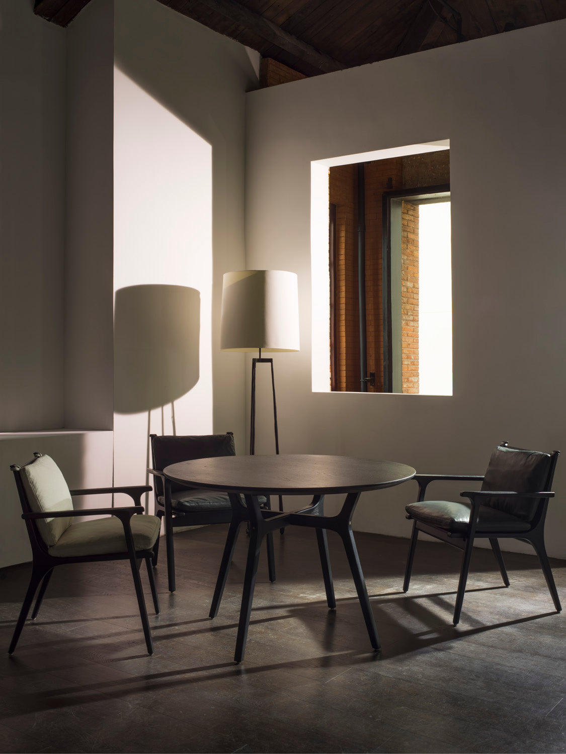 Rén spisebord Ø110, valnød fra Stellar Works - 2 - Jacobsen Plus