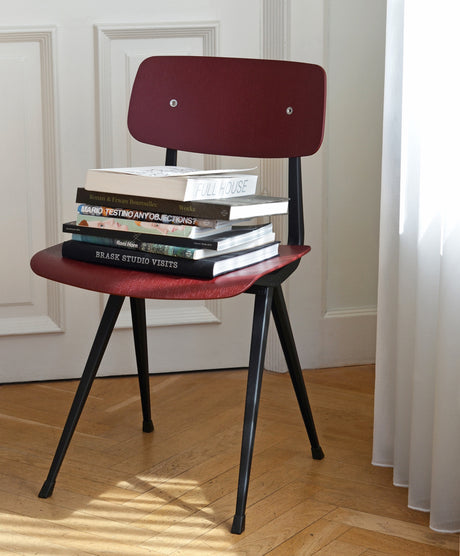 Result Chair fra Hay - Beige (bejdset) / Beige pulverlakeret stål - Jacobsen Plus
