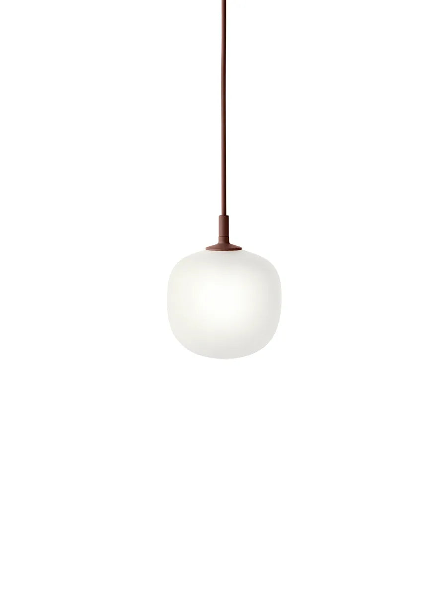 Rime Pendant Lampe, Ø 12 cm fra Muuto - Deep red - Jacobsen Plus