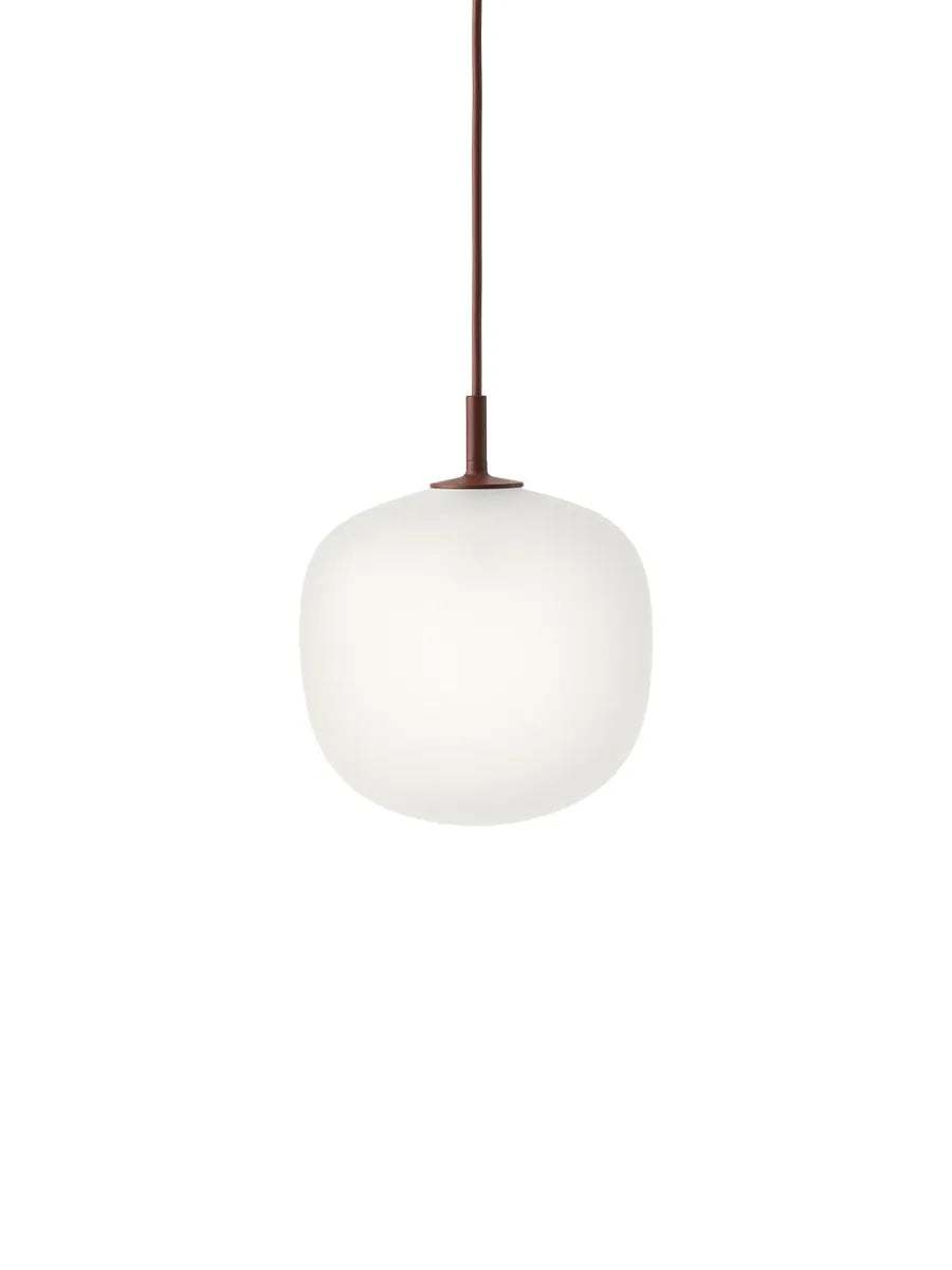 Rime Pendant Lampe, Ø 18 cm fra Muuto - Deep red - Jacobsen Plus