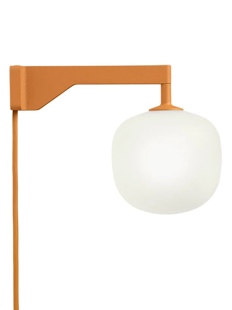 Rime Wall Lamp fra Muuto - Black - Jacobsen Plus