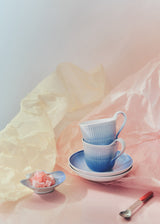 Royal Copenhagen Iris, Højhankskop med underkop 25 cl, Blå - 2 - Jacobsen Plus