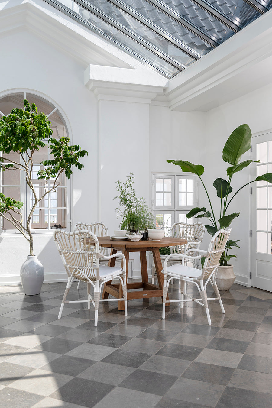Margret Udendørs Spisestol, Dove White fra Sika-Design