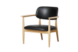 Slow lounge chair med armlæn fra Stellar Works i egetræ og sort læder - 1 - Jacobsen Plus