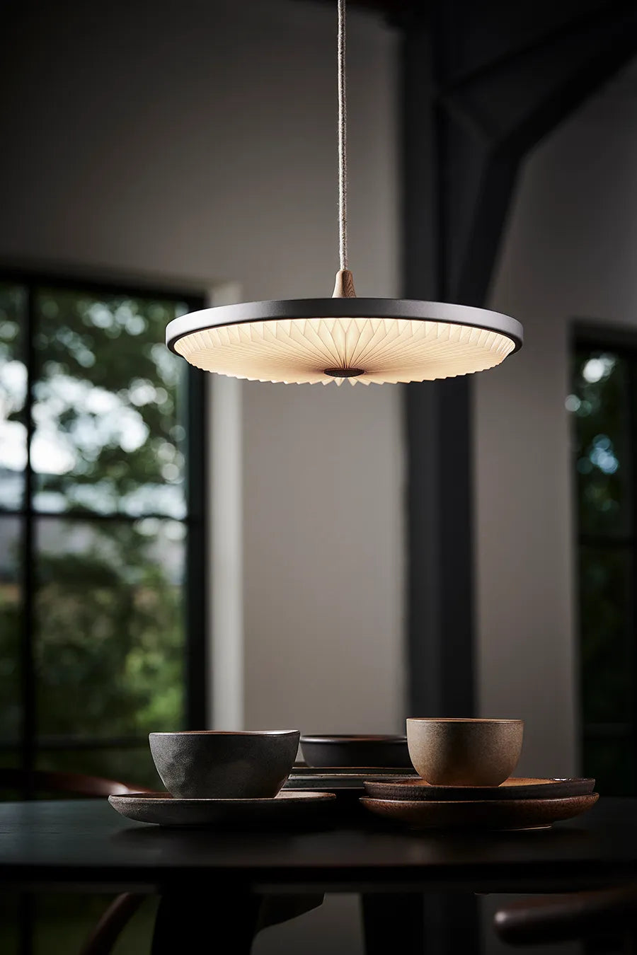 Soleil pendel small, lys eg, papir skærm fra Le Klint - 5 - Jacobsen Plus