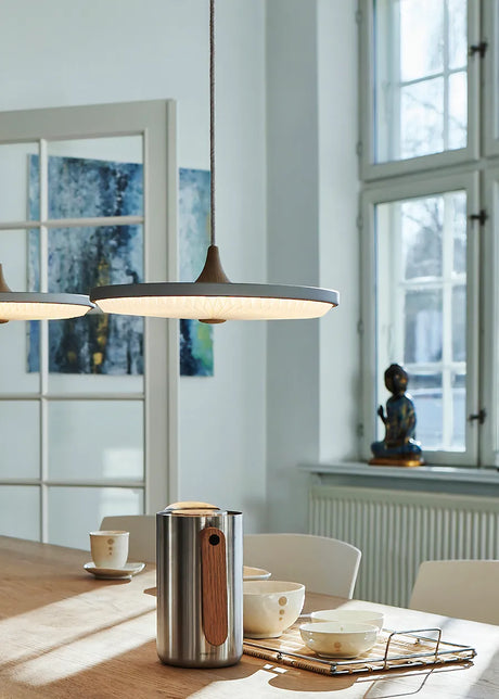 Soleil pendel small, lys eg, papir skærm fra Le Klint - 2 - Jacobsen Plus