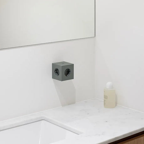 Square 2 Stikdåse med USB, grøn fra Avolt - 2 - Jacobsen Plus
